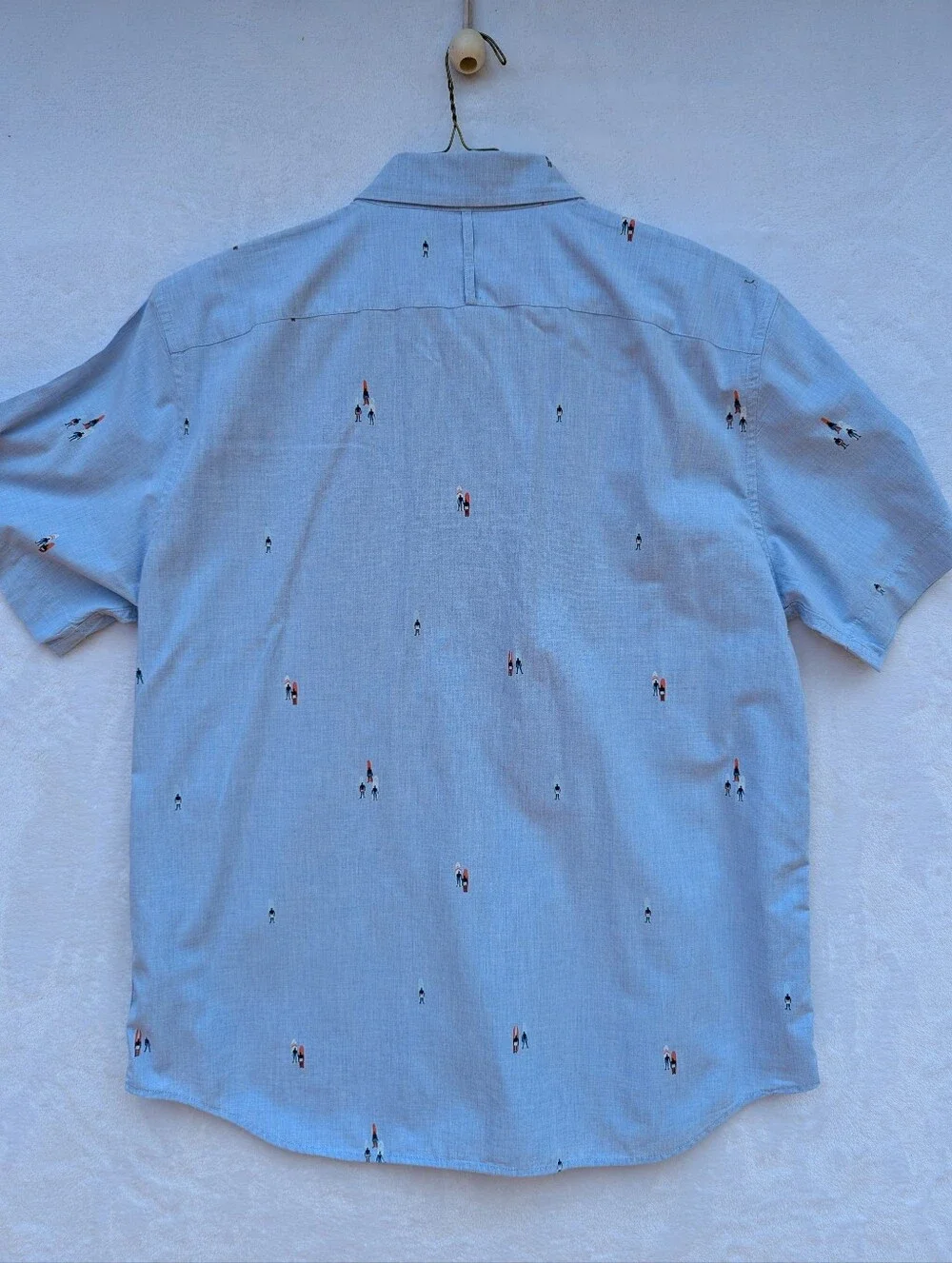 Banana Republic Light Blue Poplin Shirt with Surf Print L